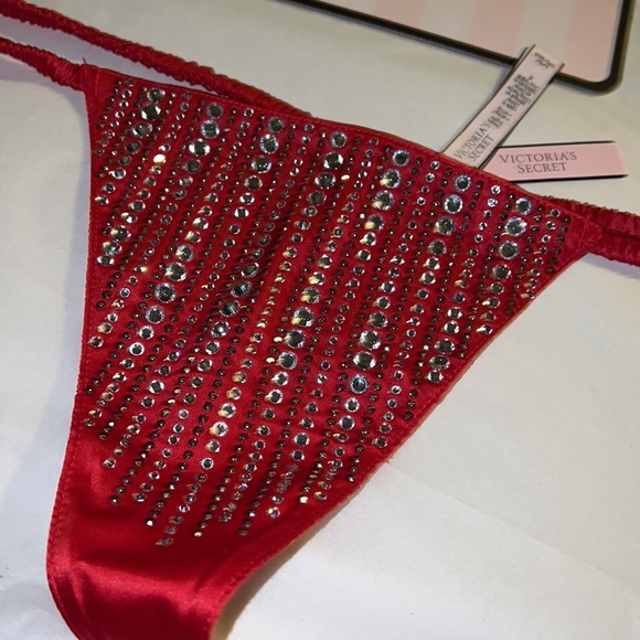 Victoria’s Secret Dream Angels VString Rhinestones (THONG) Panty - Picture 1 of 16